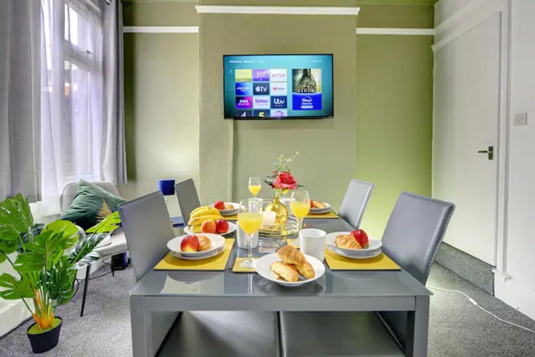 - 2br House - Free Parking - Garden