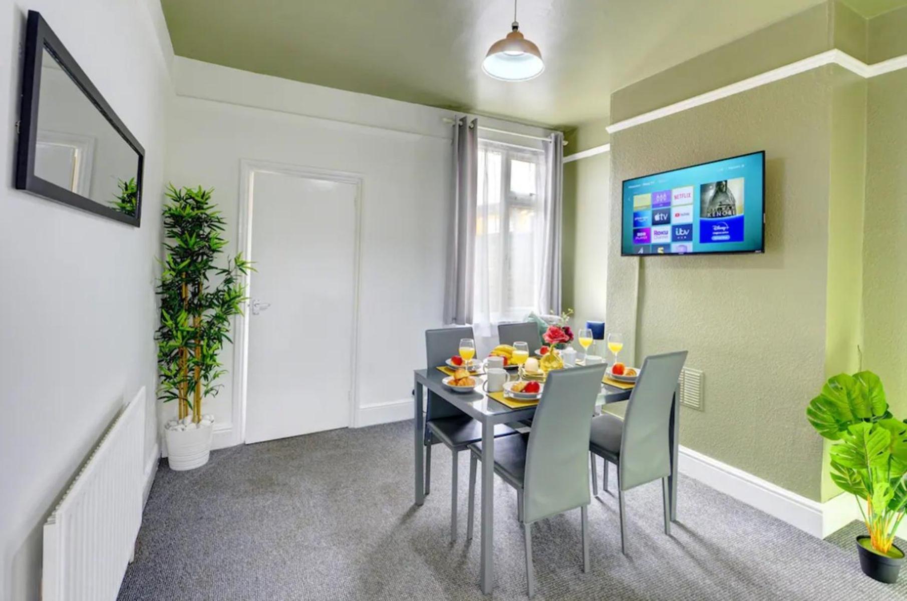 - 2br House - Free Parking - Garden * Coventry